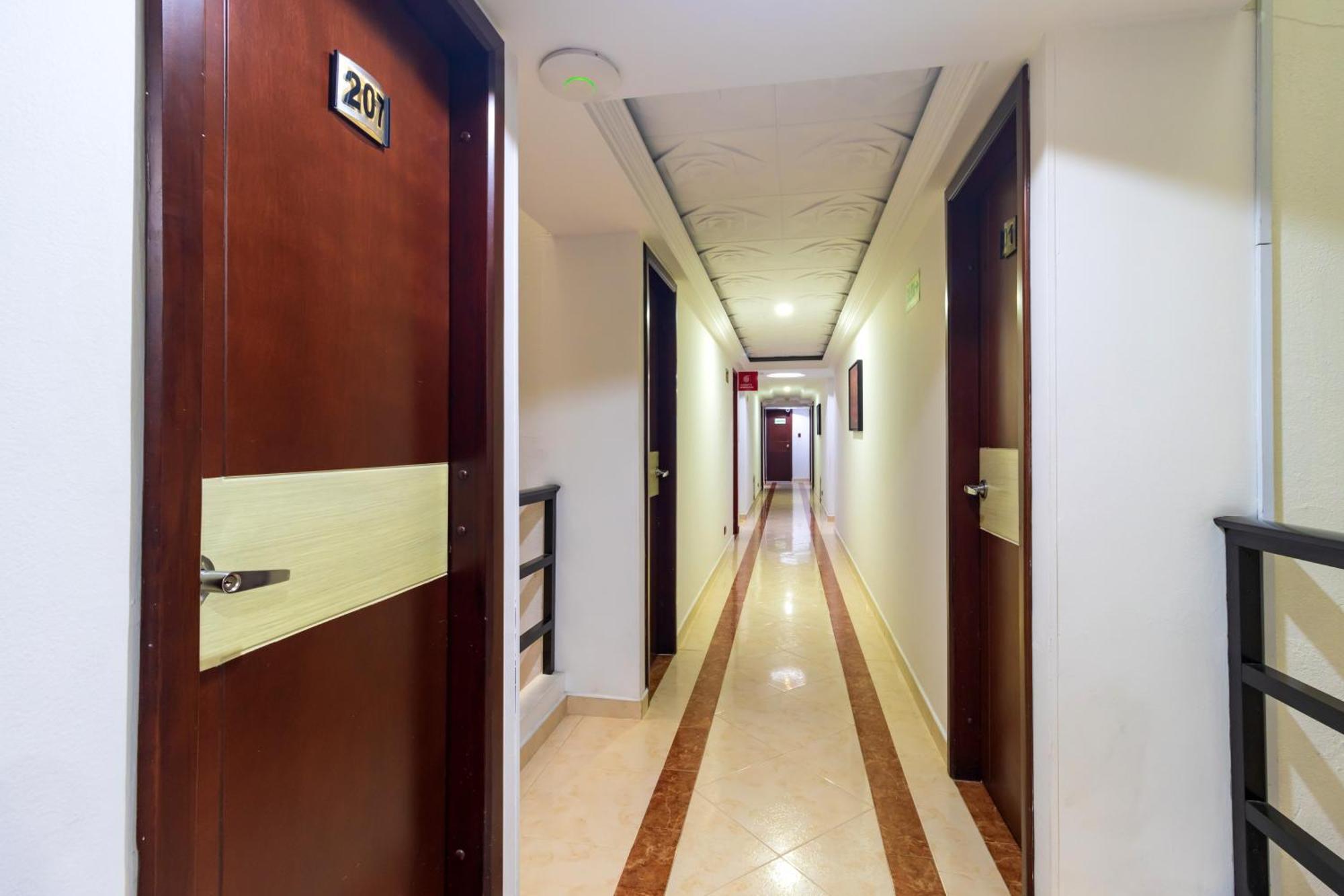 Hotel Zulita Богота Екстериор снимка
