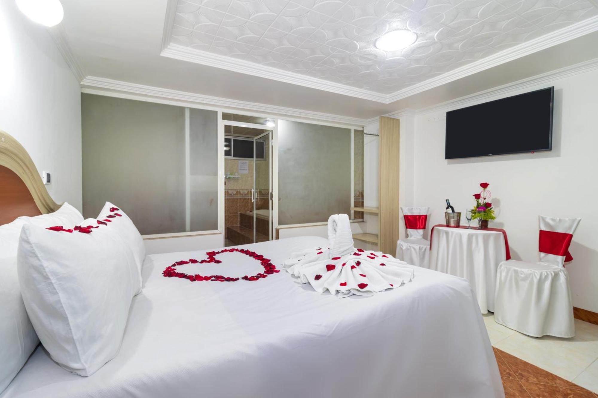 Hotel Zulita Богота Екстериор снимка