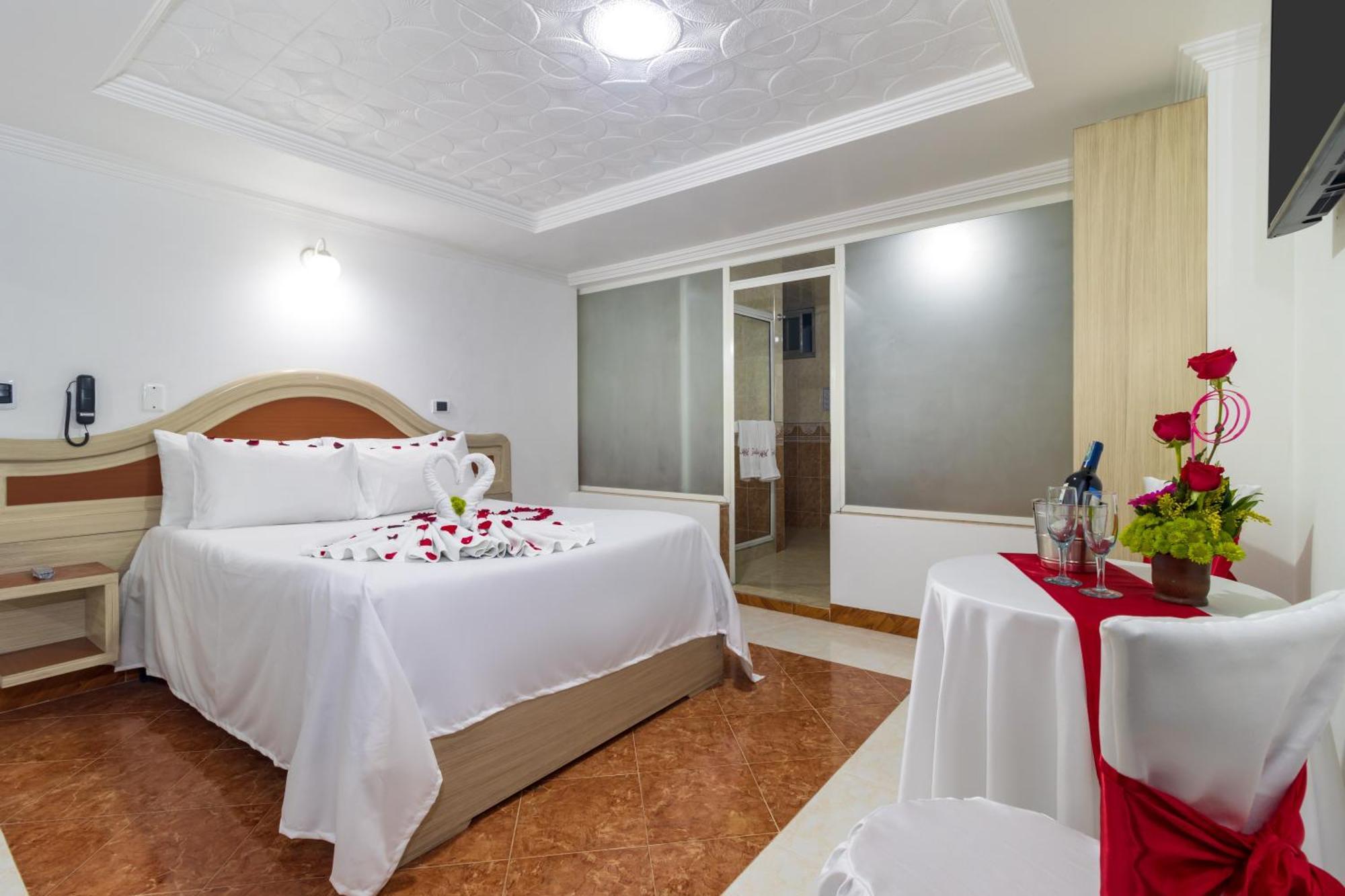 Hotel Zulita Богота Екстериор снимка