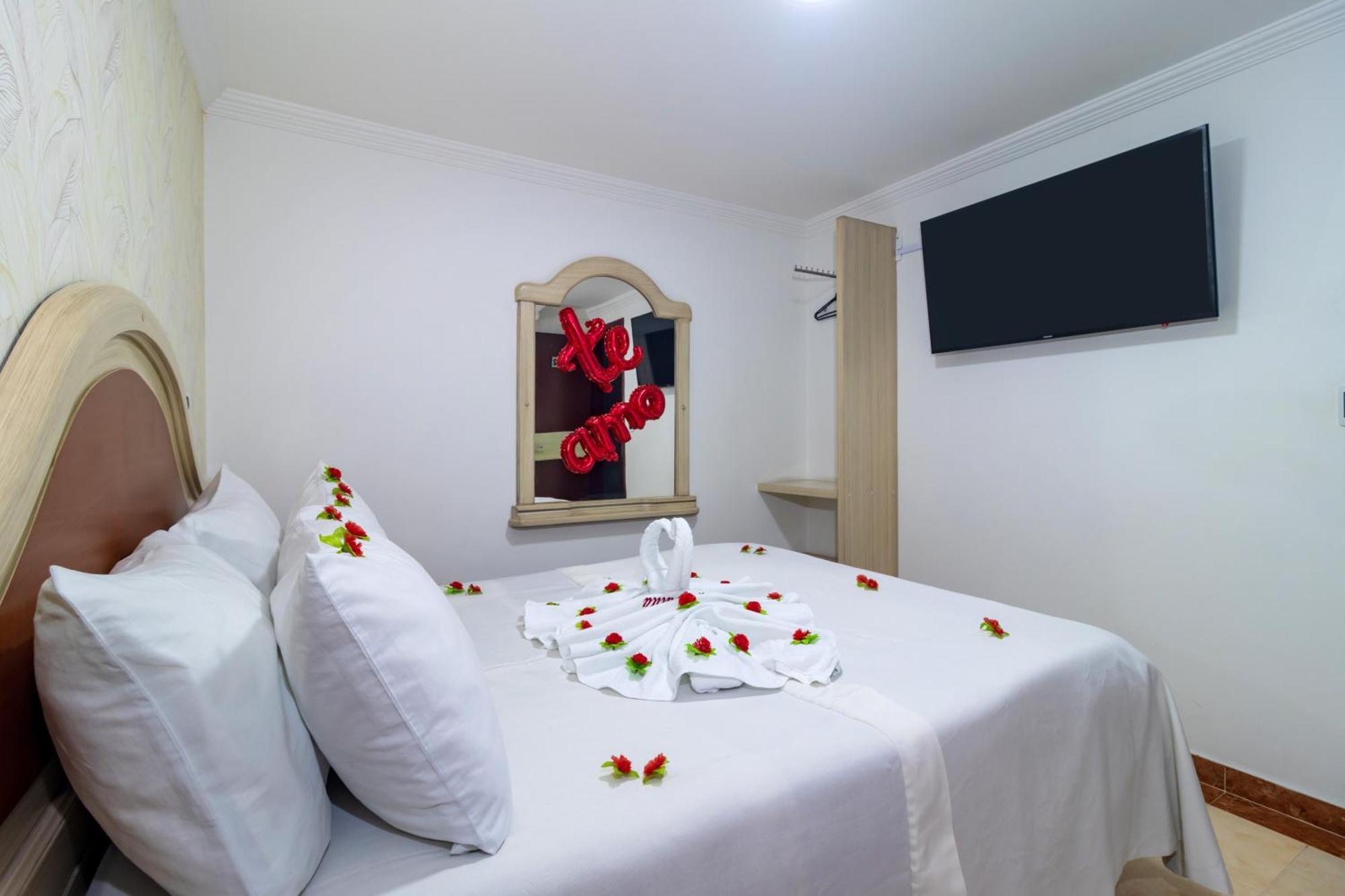 Hotel Zulita Богота Екстериор снимка
